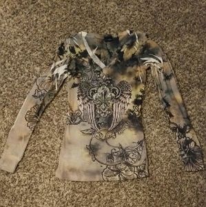 Multi colored long sleeve t-shirt from the Buckle